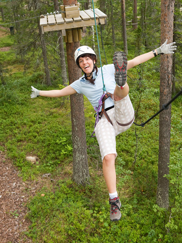 Vaijeriliu’ussa Levin seikkailupuistossa